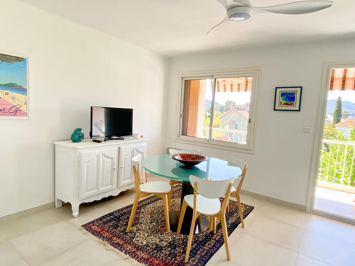 Appartement La Fregate Avec Terrasse A 100M De La Plage Сен-Сир-сюр-Мер Экстерьер фото